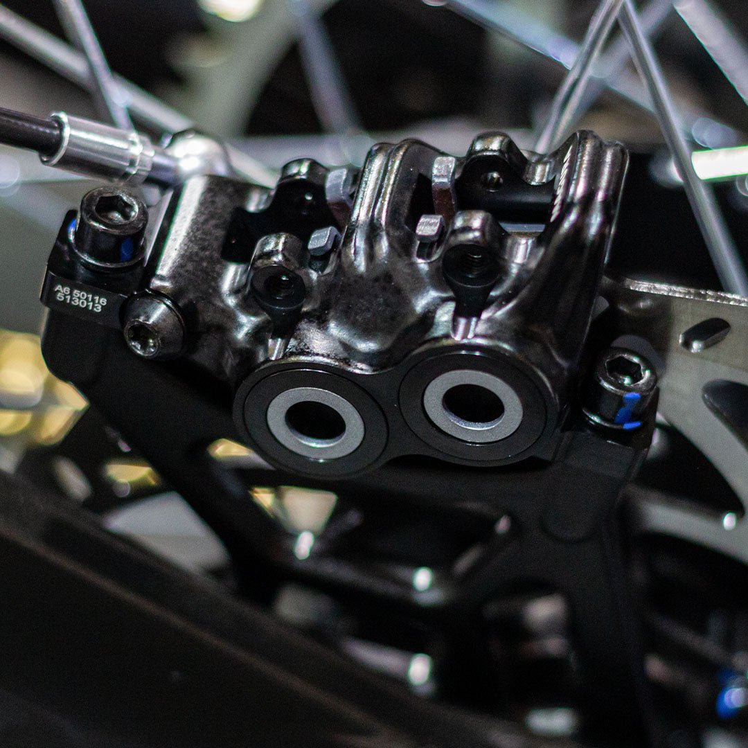 MAGURAMT5CALIPER - SUR RON USA