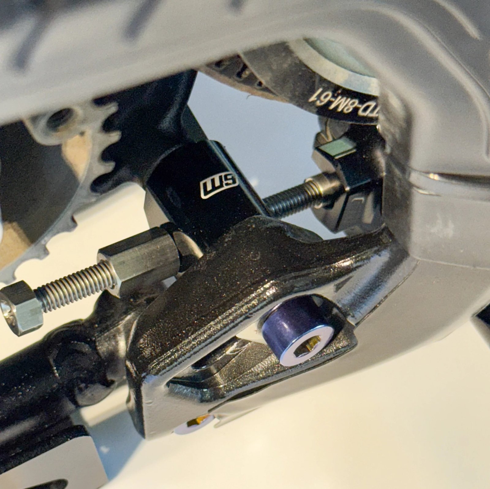 S-ULMOTORADJUSTER-2-4_jpg - SUR RON USA